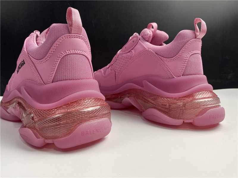 Ba*len*cia*ga triple s