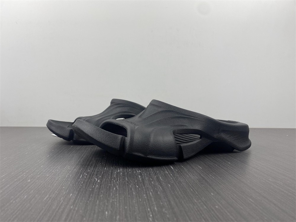 Ba*len*cia*ga mold slide sandal 653874w3ce21000