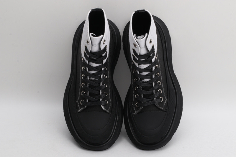 alex mcq tread slick boot in white & black