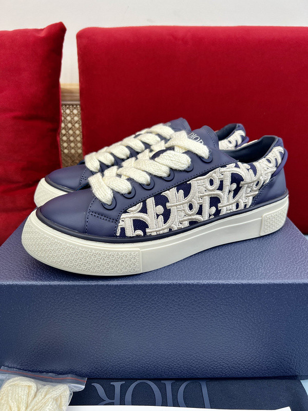 D*or b33 sneaker