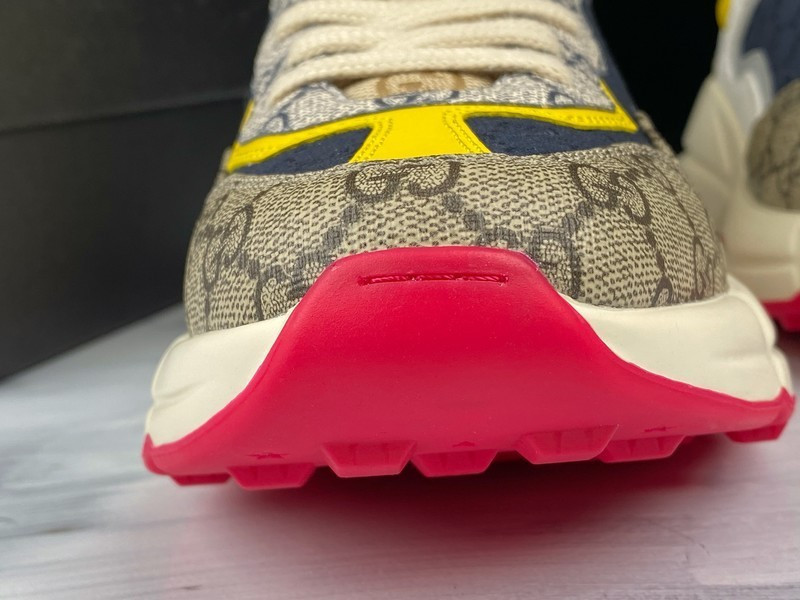 G*u*i sneaker