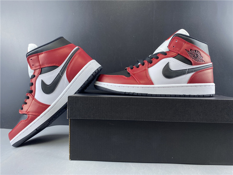 air jordan 1 mid chicago aj1 554724-069