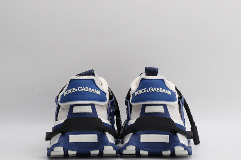 dg sneaker