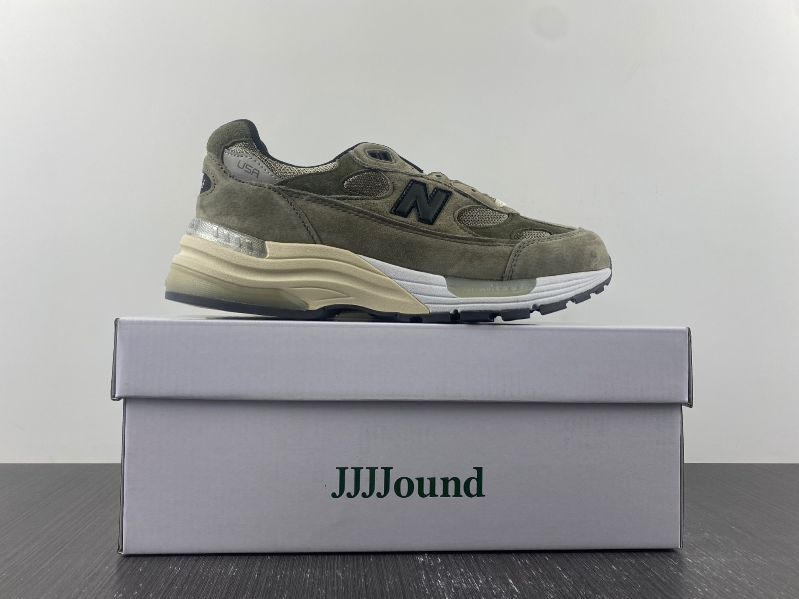 new Ba1an*e 992 jjjjound grey - m992j2