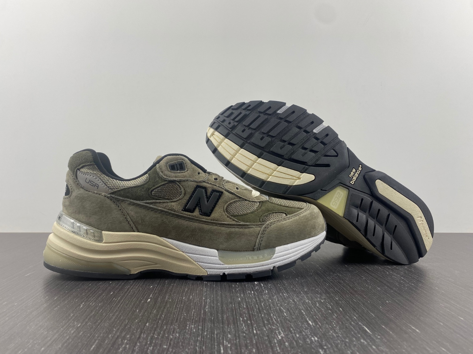 new Ba1an*e 992 jjjjound grey - m992j2
