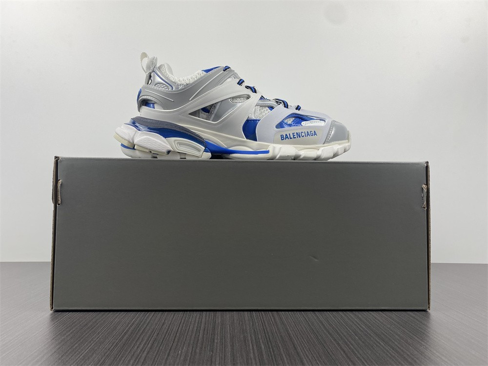 Ba*len*cia*ga trainers track 3.0