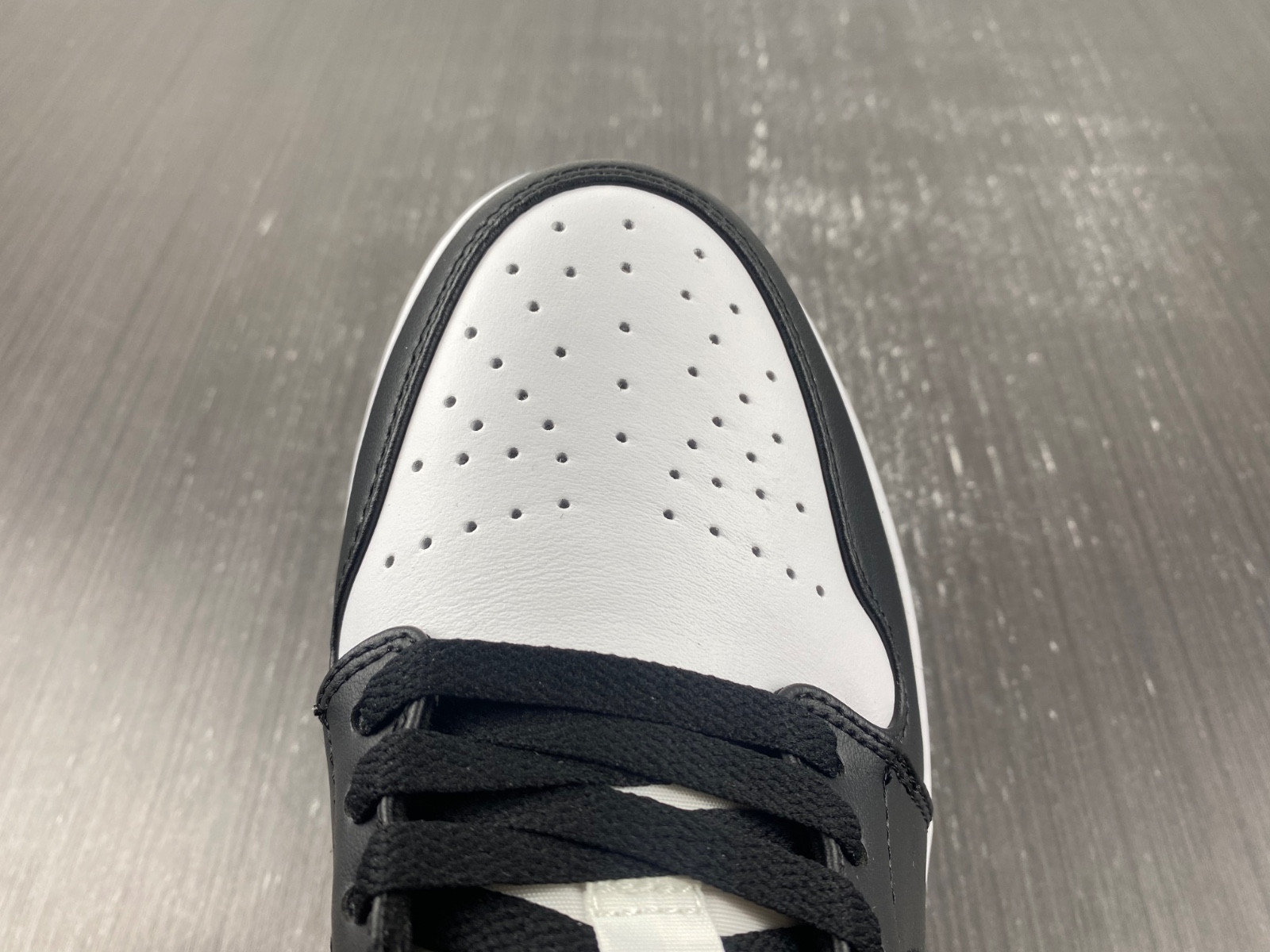 air jordan 1 low black white dc0774-101