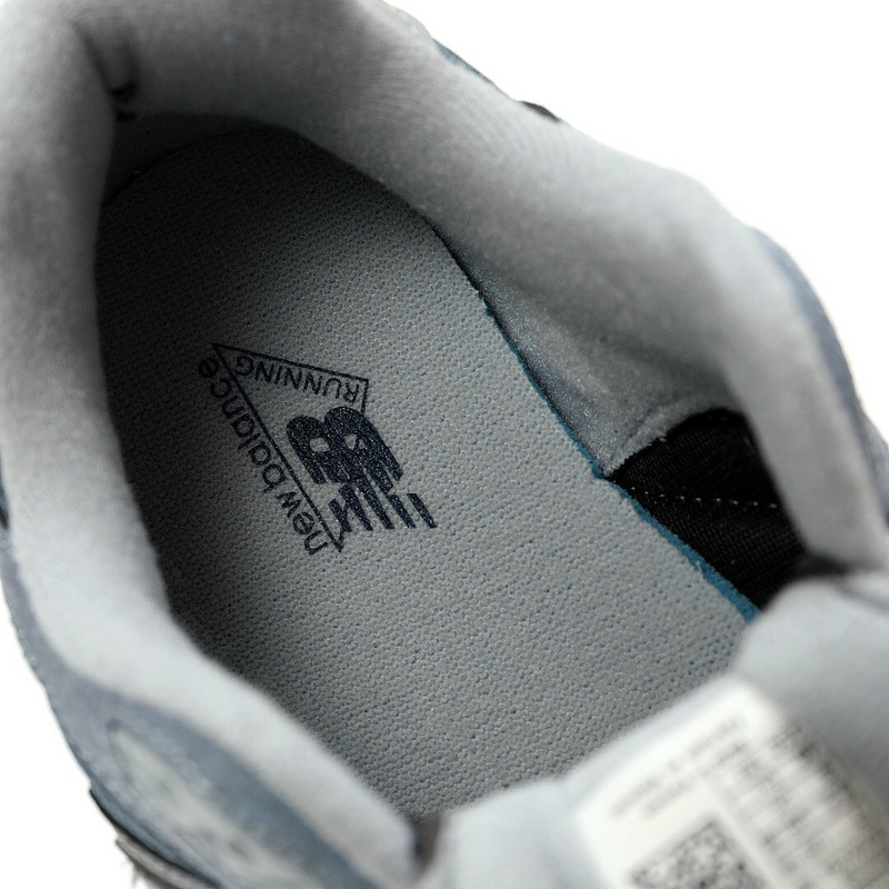 new Ba1an*e 9060"arctic grey/steel"