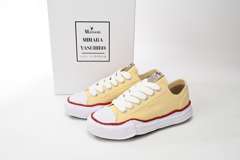 mmy sneaker 0034