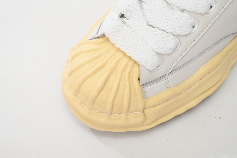 mmy sneaker 0039