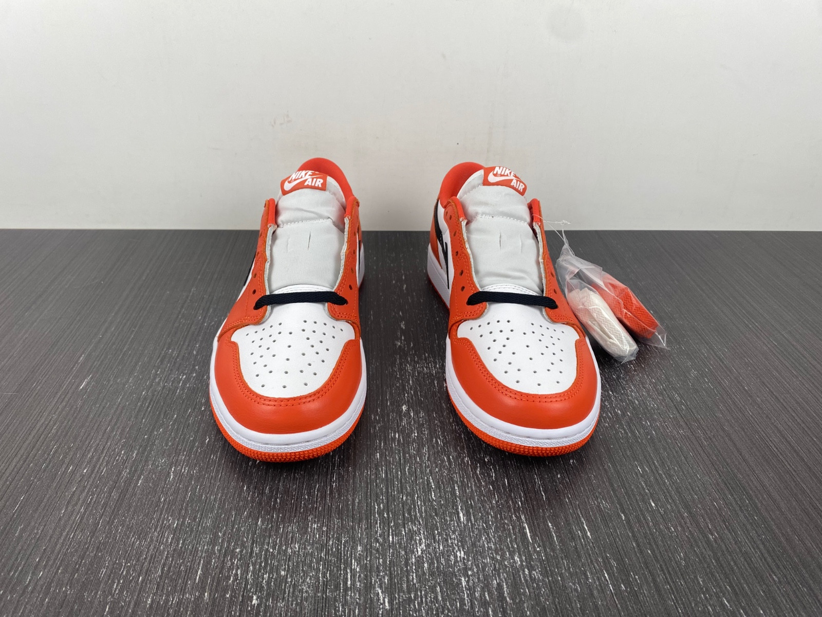 jordan 1 low starfish men