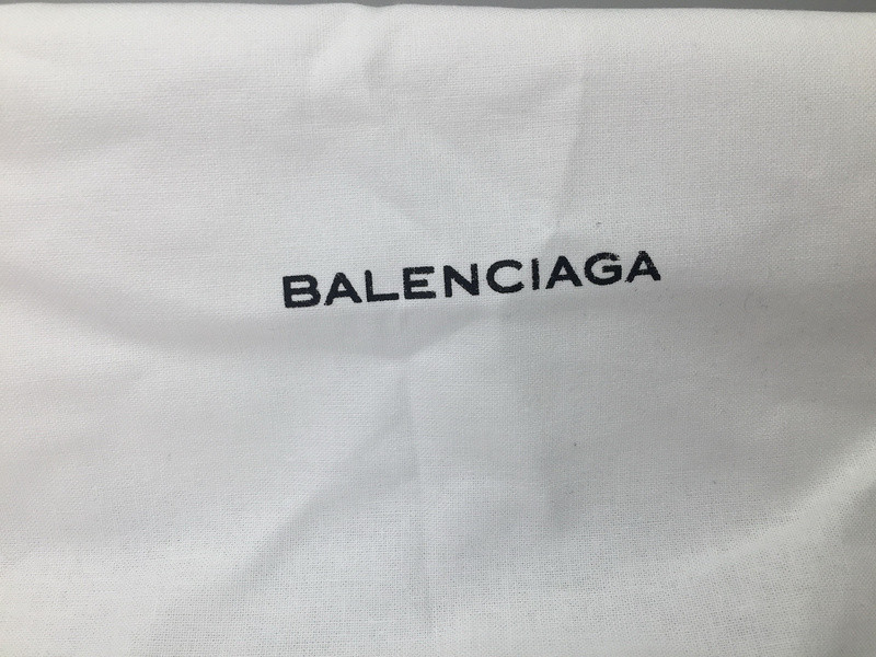 Ba*len*cia*ga men