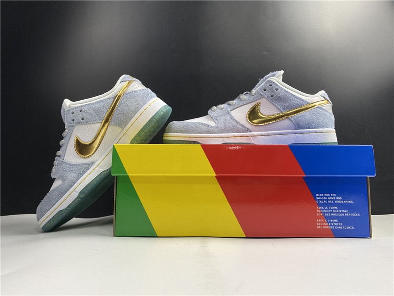 sean cliver x dunk sb low dc9936-100