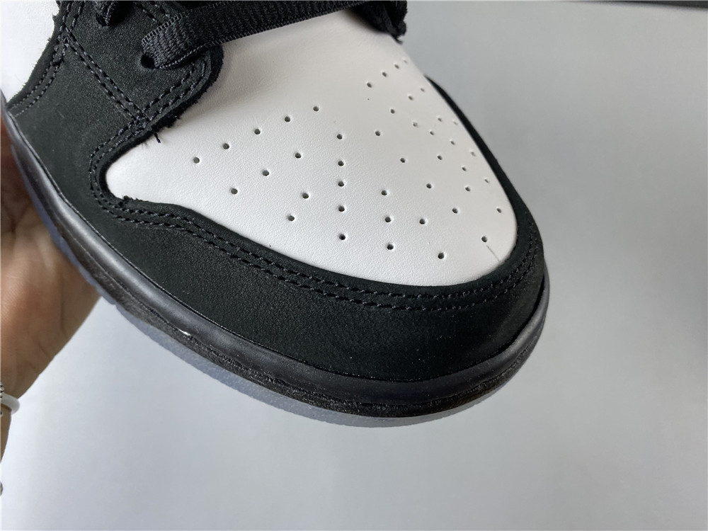 staple x nike dunk sb low pro og qs bv1310-013