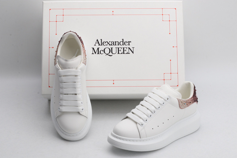 a1exa*der Mcqv*en