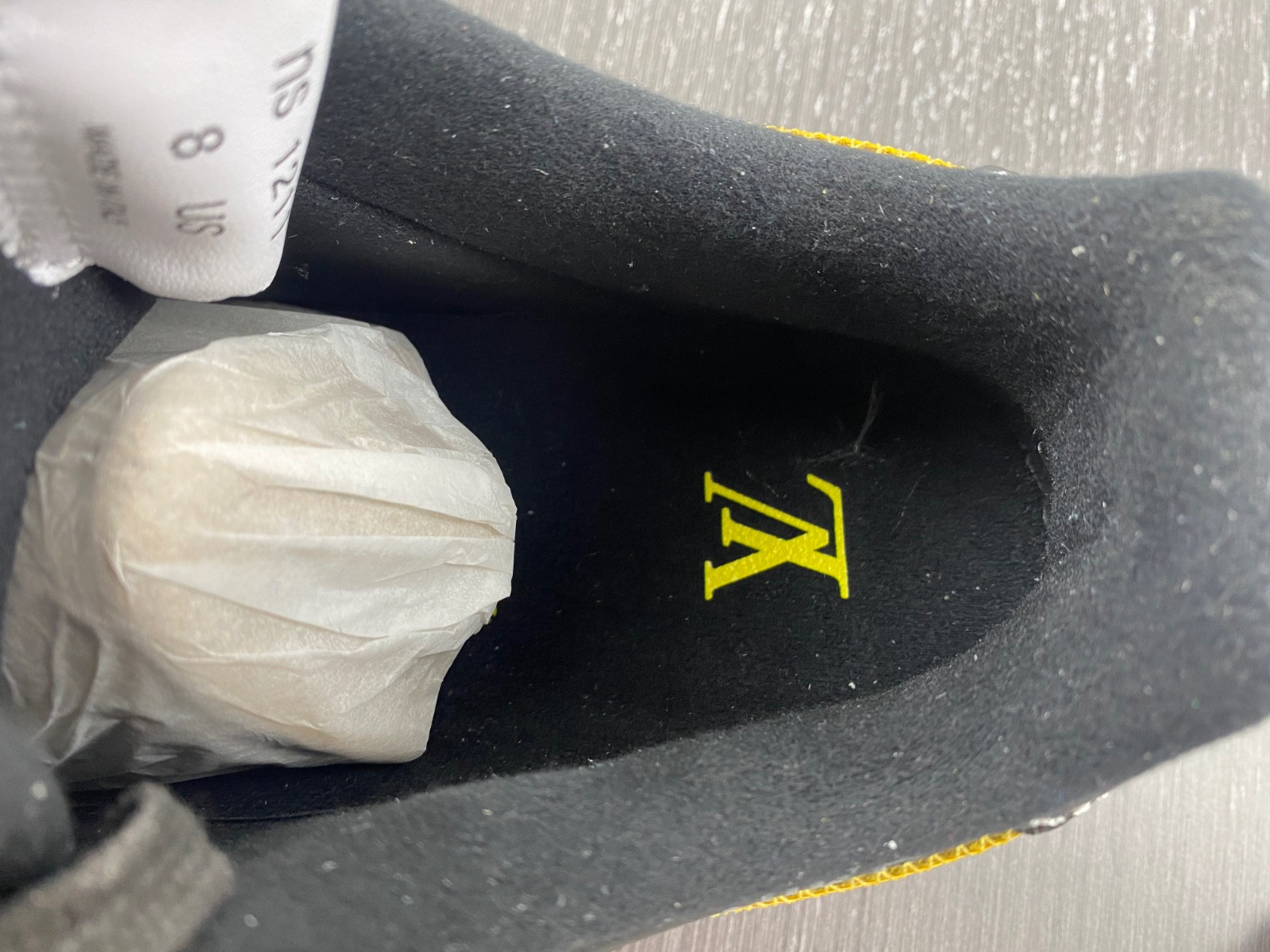 lwe sneaker