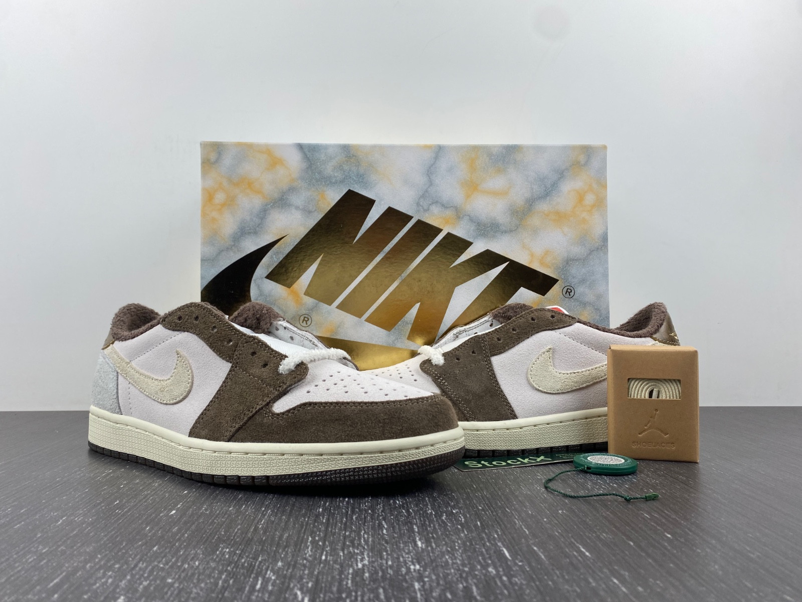 jordan 1 retro low og year of the rabbit dv1312-200