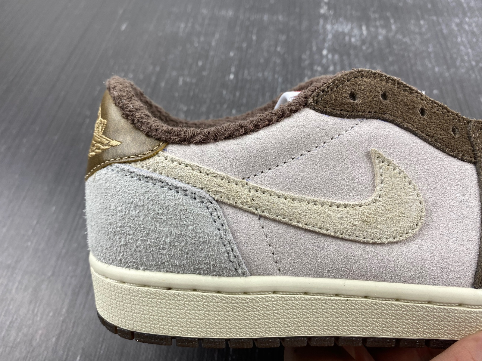 jordan 1 retro low og year of the rabbit dv1312-200