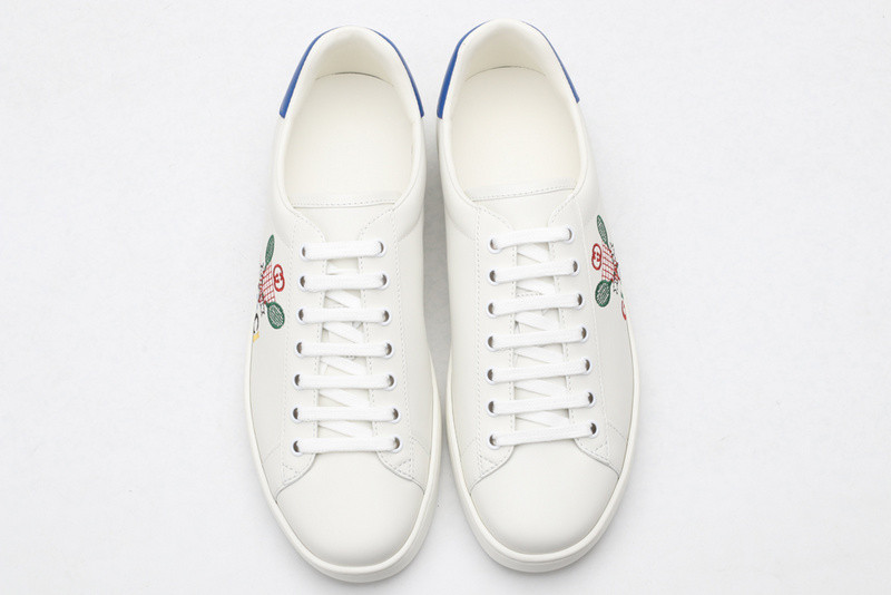 G*u*i low-top sneaker