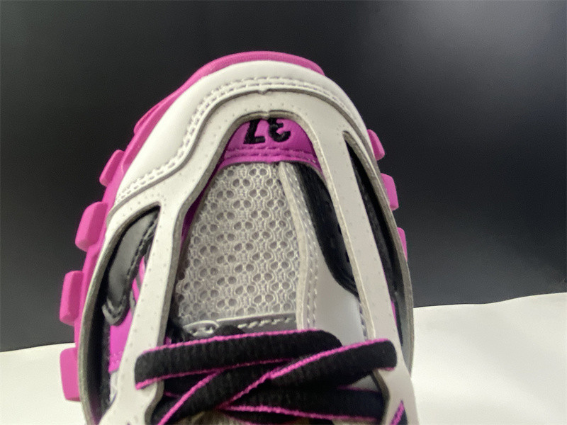Ba*len*cia*ga trainers track 3.0