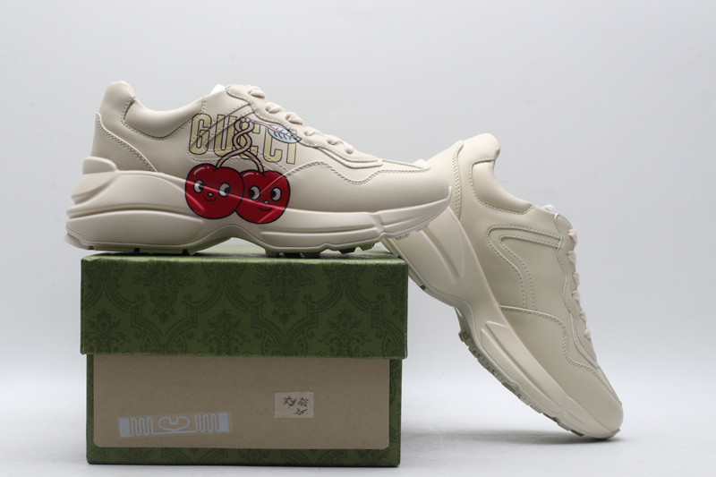 G*u*i sneaker