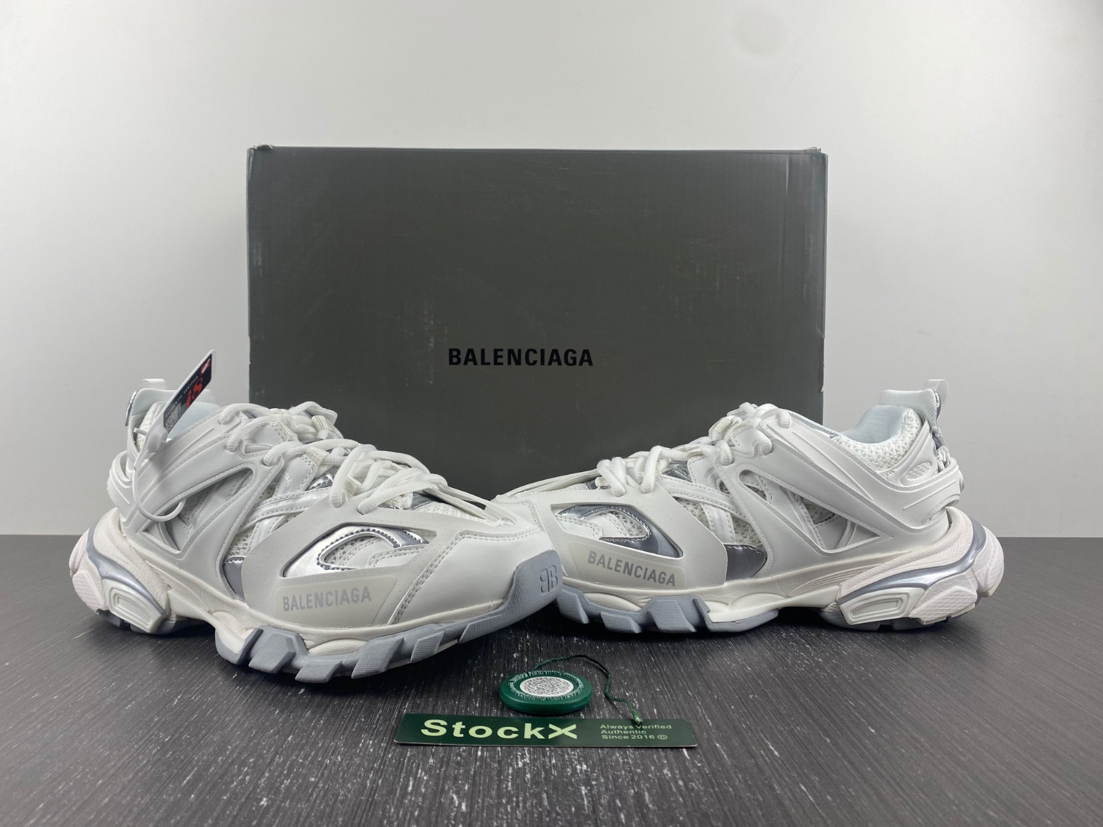 Ba*len*cia*ga track sneaker