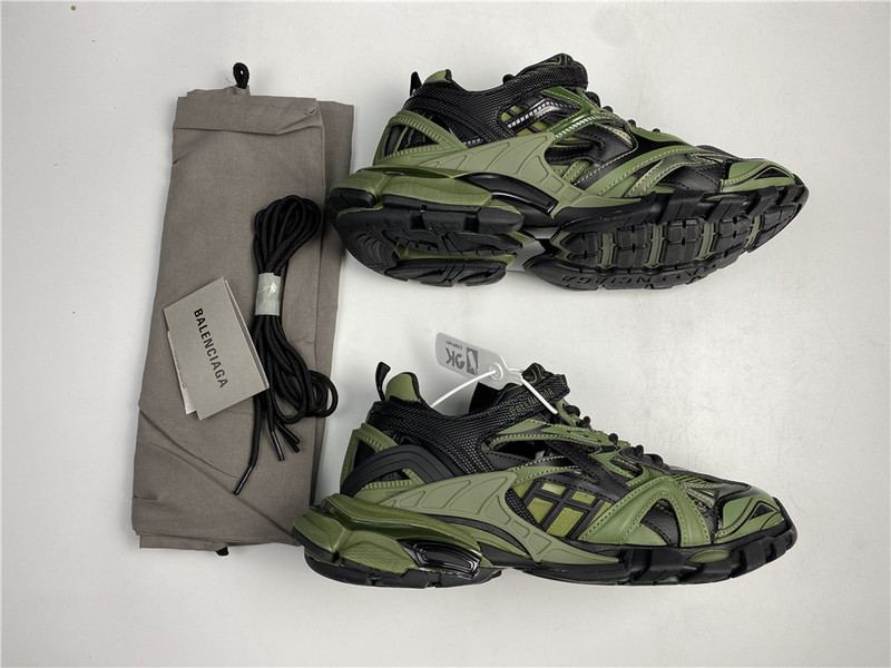 Ba*len*cia*ga track sneaker