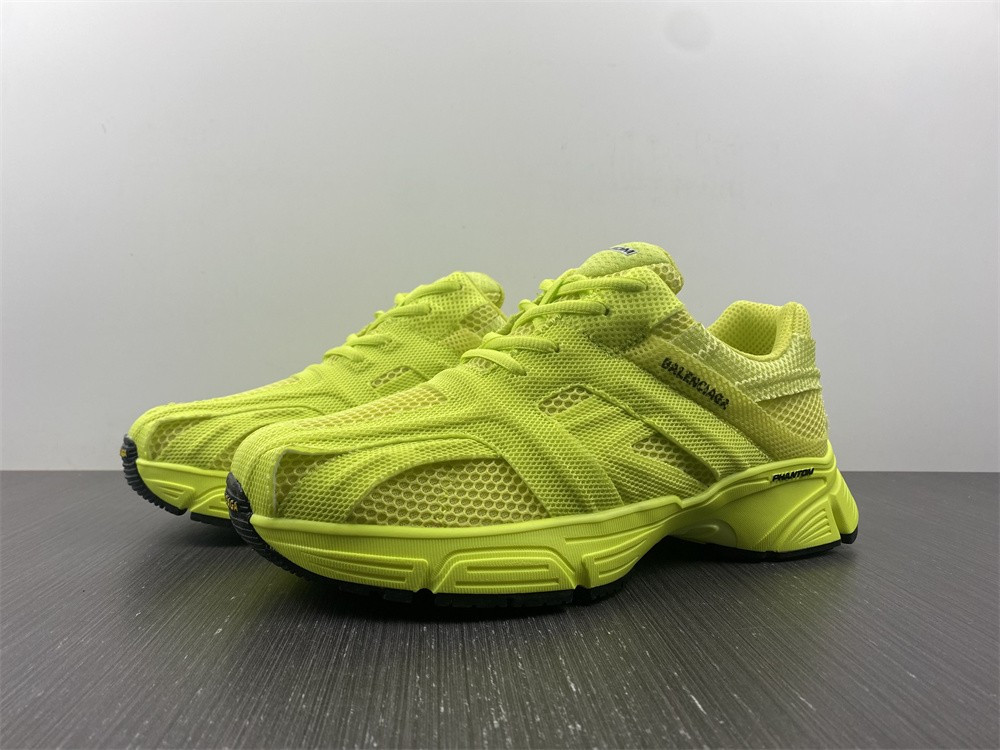 ba*len*cia*ga men''s phanT0m sneaker in yellow 678869w2e933310