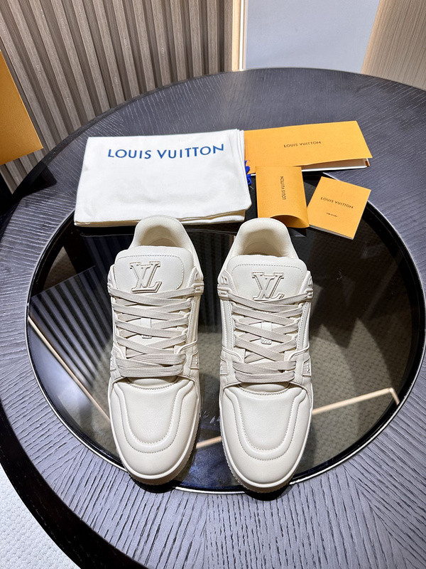 lwe sneaker