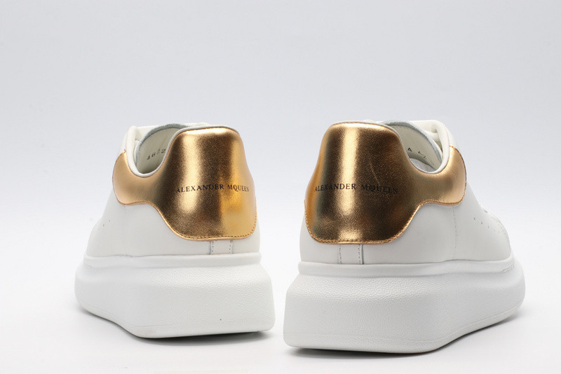a1exa*der mcqv*en white G01den