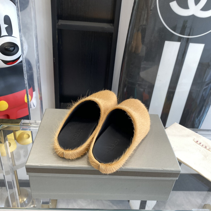 Ma*n1 brown fussbett sabot loafers